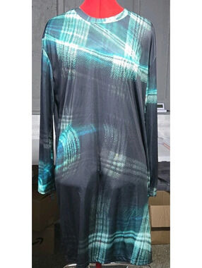 Women's Black/Teal Plaid Round Neck Long Sleeve Pullover Knit Tunic Tee XL